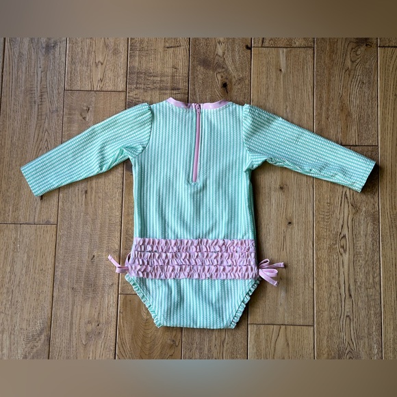 Ruffle Butts Mint Green Seersucker Long Sleeve Rash Guard One Piece 18-24 mo - Picture 7 of 8